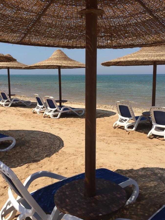 Chalet Porto South Beach - Beach Front Sea View Ain Suchna Exterior foto