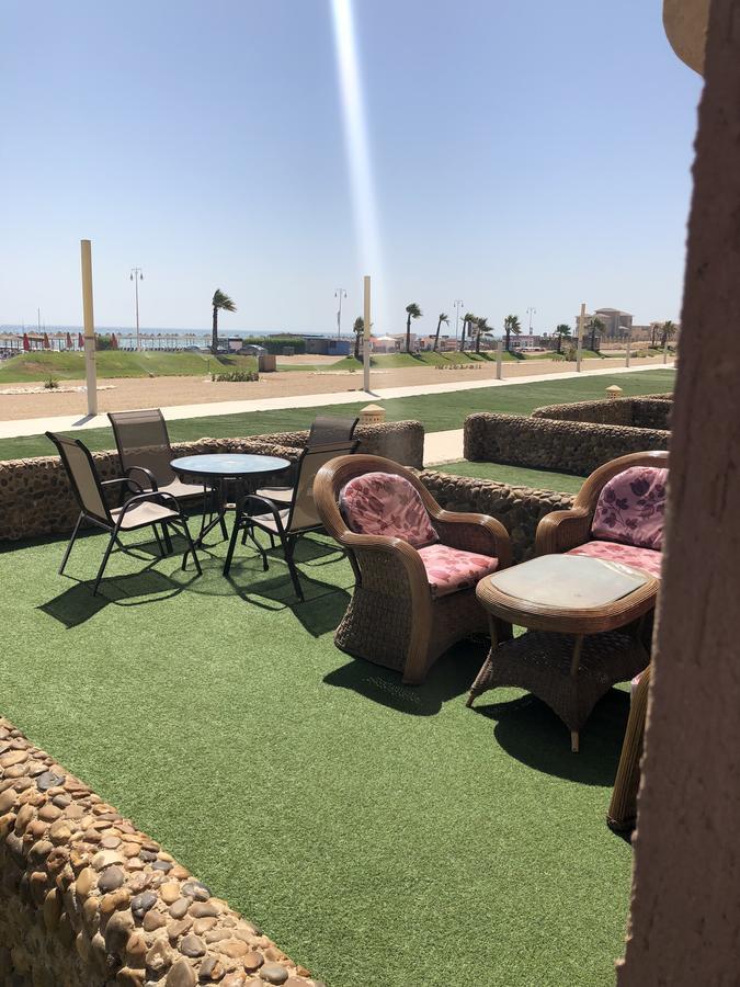 Chalet Porto South Beach - Beach Front Sea View Ain Suchna Exterior foto